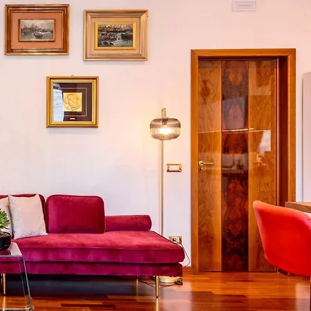 Apartment Atticus Luxury Studio In The Heart Of Ancient