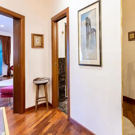 Atticus Luxury Studio In The Heart Of Ancient Apartment